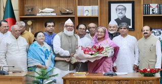 সব ষড়যন্ত্র প্রতিহত করে জোটগতভাবে নির্বাচনে যাবে ১৪ দল