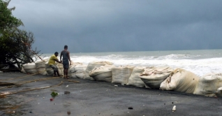 ঘূর্ণিঝড় ‘যশ’ আছড়ে পড়তে পারে সুন্দরবনে