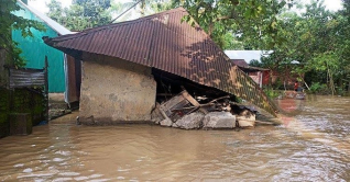 কুমিল্লায় বন্যায় হাজার হাজার ঘর-বাড়ি ক্ষতিগ্রস্ত