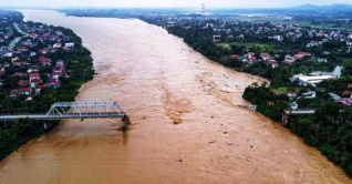 ভিয়েতনামে বন্যা-ভূমিধস, নিহত বেড়ে ১৯৭