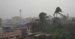 দেশজুড়ে বজ্রসহ বৃষ্টিপাতের আভাস