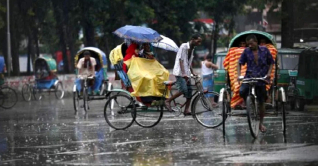 আজ আরও বাড়তে পারে বৃষ্টি, চলবে শনিবারও