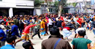 গৃহকর্মীকে হত্যার অভিযোগে গাড়িতে আগুন-ভাঙচুর