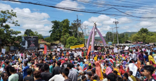 হাইকোর্ট ঘেরাও করতে বৈষম্যবিরোধী ছাত্র আন্দোলনের জমায়েত