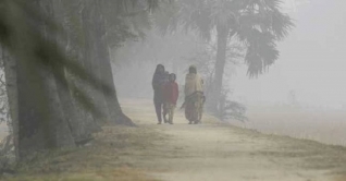 রংপুরে জেঁকে বসেছে হাড়কাঁপানো শীত