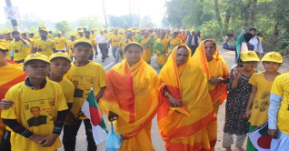 আনোয়ারায় প্রধানমন্ত্রীর জনসভায় আসছেন নারীরা